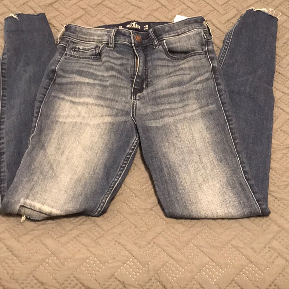 Hollister jeans
